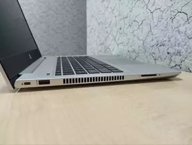 HP ProBook 445 G7 14" IPS FullHD/ RYZEN™ 7 4700U/ 8GB DDR4/ 256GB NVMe