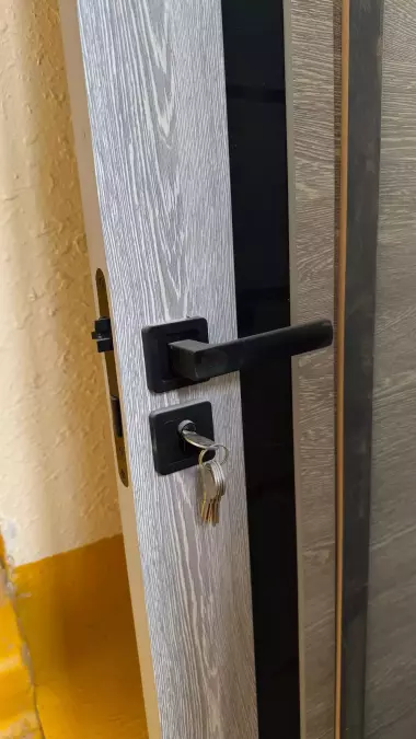 Продаю межкомнатные двери