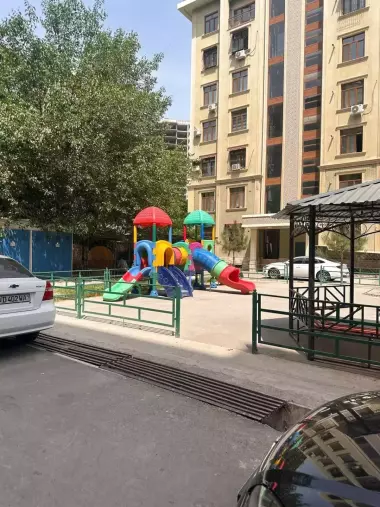 Сдаётся квартира на Ул. Паркент+998