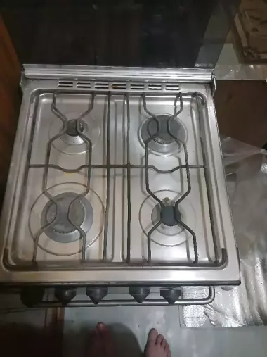 Gaz plita sotiladi xolati yaxshi