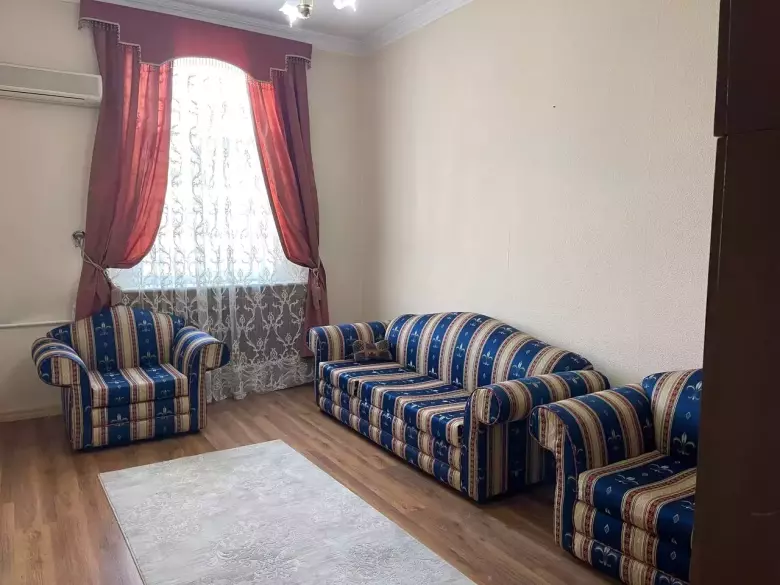 Сдаётся квартира на ул Чехова!