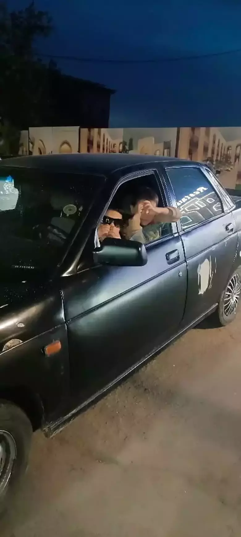 Lada sotiladi