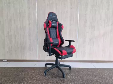 Продается игровой кресло
