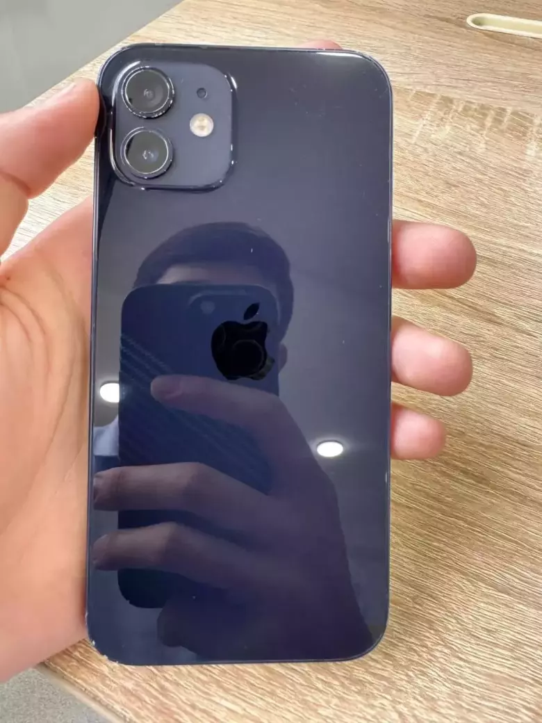 iPhone 12 sotiladi