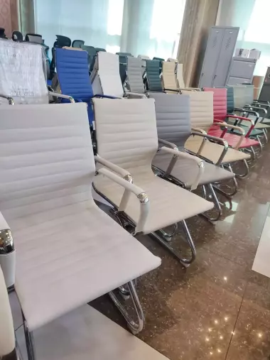 Продается Офисний кресло
