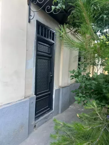 Арендага 2хоналик хонадон Тошкент ш Олмазор т Riviera Mall орқасида махаллада