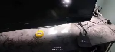 Samsung 43 sotiladi.smartmas lekin qurilmasi bor.