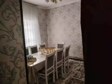 Срочно Ховли Сотилади