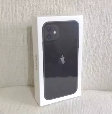 Новый Apple iPhone 11 64GB Perfectum