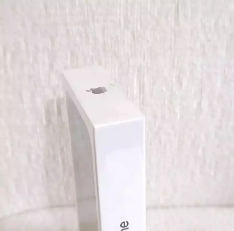 Новый Apple iPhone 11 64GB Perfectum