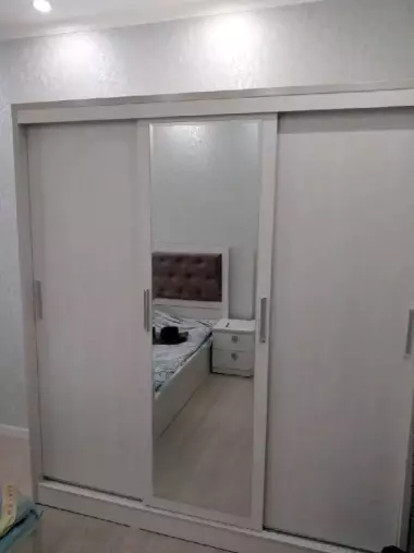 oshoxona mebellari kravat spalniy