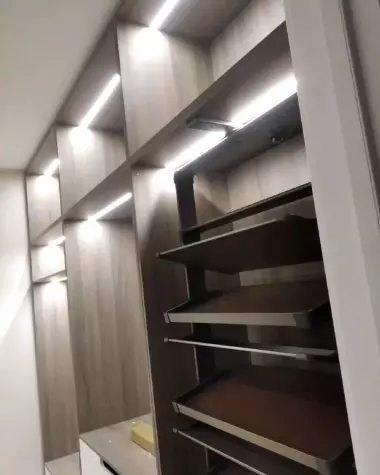 devor obshivka kuhinniy spalniy pod tv ofis detskiy barcha turdagi korpusnoy meb