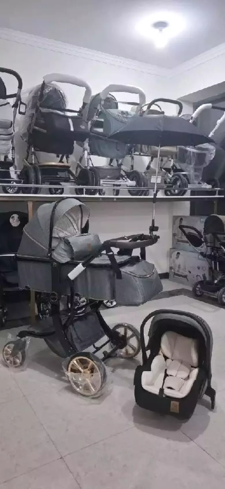 KOLYASKA SKLAD