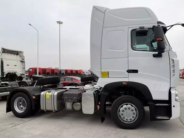 Седельный тягач Howo-T7H 480 4x2 Дизель