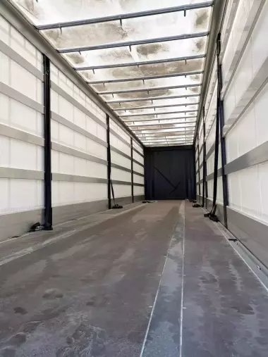 Полуприцеп шторный бортовой Vazin - 91,7 куб.м
