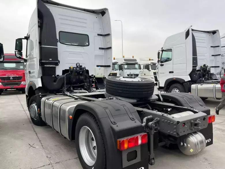 Седельный тягач Howo-T7H 480 4x2 Дизель