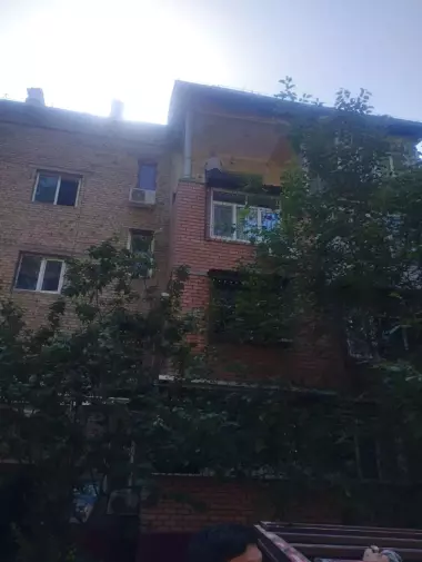 монтаж балкона сендличь панелью