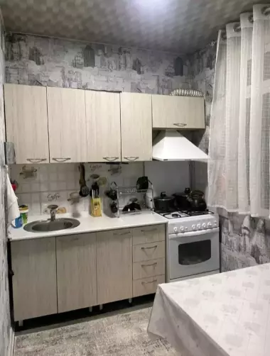 Срочно продаётся 3/4/4комнатная квартира