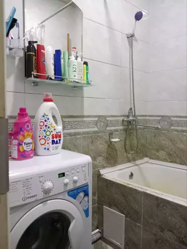 Срочно продаётся 3/4/4комнатная квартира
