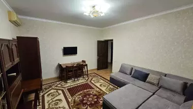 Продам 2 комн квартиру. ул.Новомосковская, Аккурган