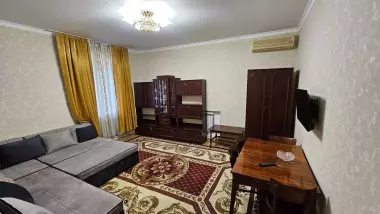 Продам 2 комн квартиру. ул.Новомосковская, Аккурган