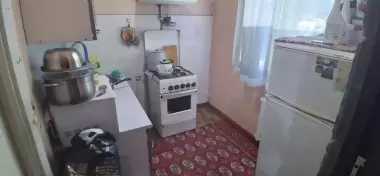 Продам квартиру 2/2/4 Чиланзар-7 Актепа мебельный