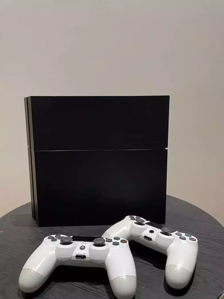 PlayStation 4 fat