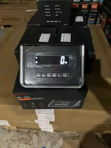 Тарози 1х1 размердан 2х1.5 размерлари бор 1тоннадан 5 тоннагача тортадигани бор