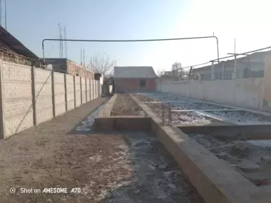 Ховли уй сотилади