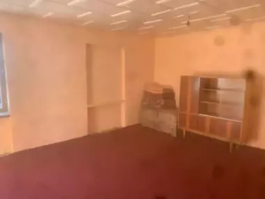 Ховли уй сотилади