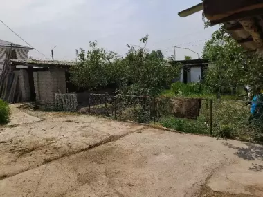 Часть земельного участка