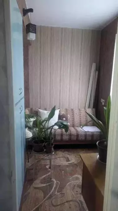 Своя Срочно1 ком. площадь 43 кв.м. Чиланзар-7 Октепа, рынок катартал