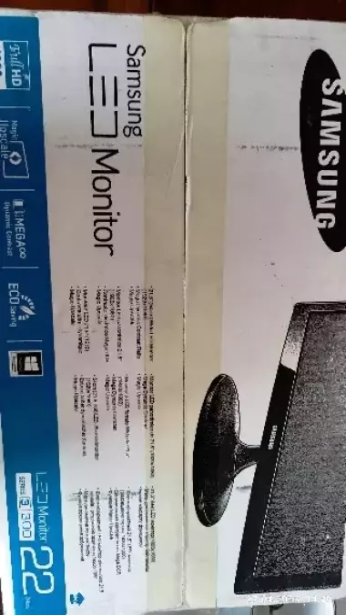 Монитор Samsung 22"