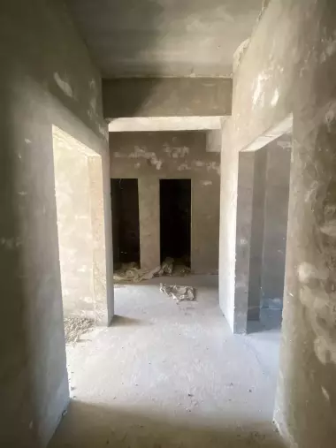 Kvartira 3xonali karobka xoldaa Srochna sotiladi