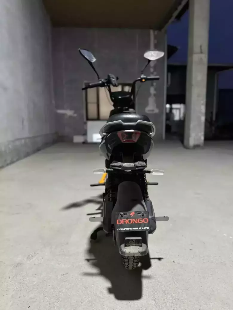 yangi sukutr madel