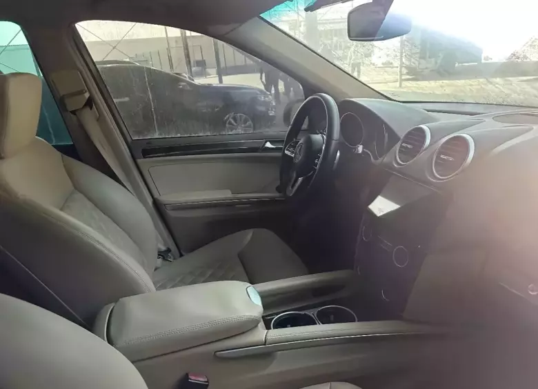 Mercedes-Benz ML 550 4MATIC, 5.0 л, автомат, 2007 год, отличный авто
