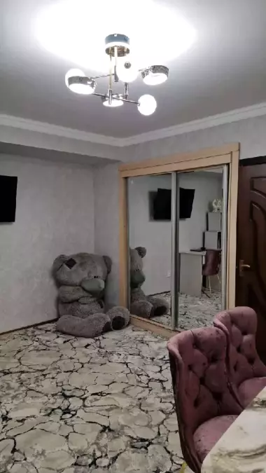 Продам 1ком. Яшнабадский район ул. Авиасозлар.