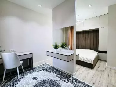 Продам 3х ком. с террасой на Махтумкули