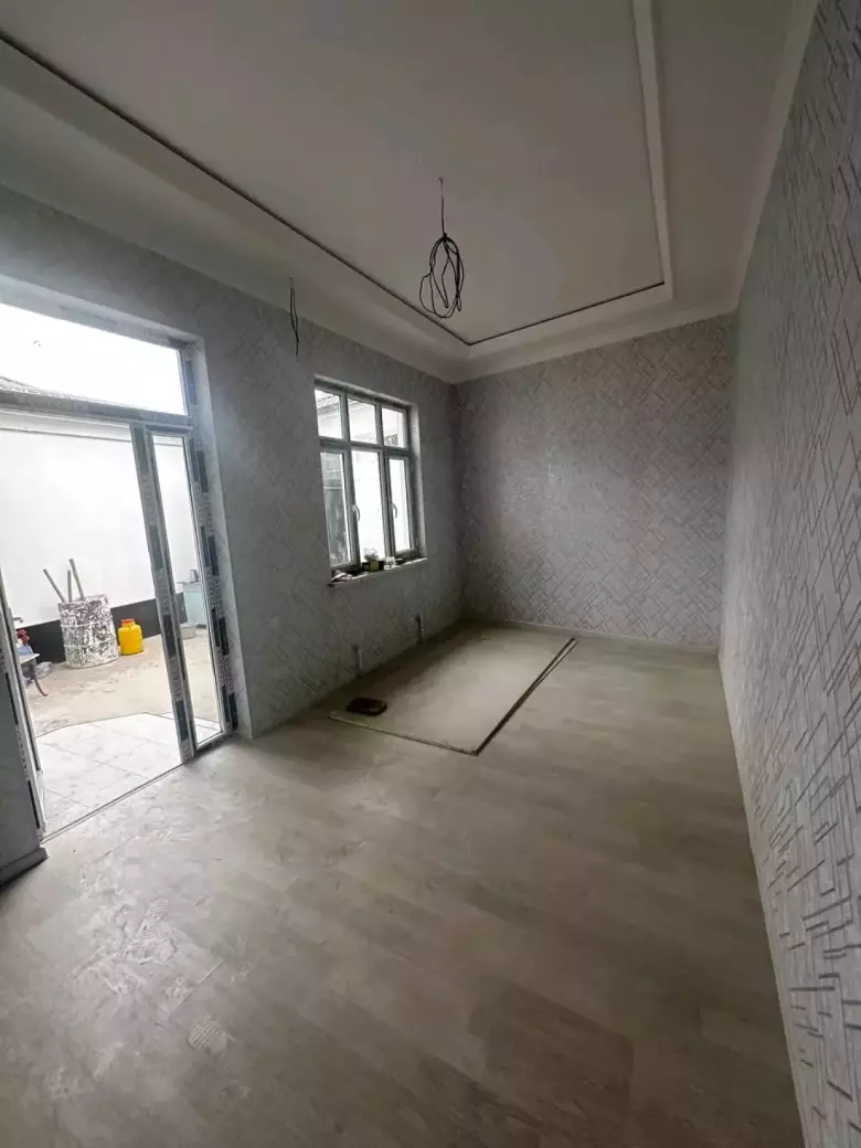 Срочно продам! мирзо Улугбек 3 комнаты 1 соток дом ул. мойлисой