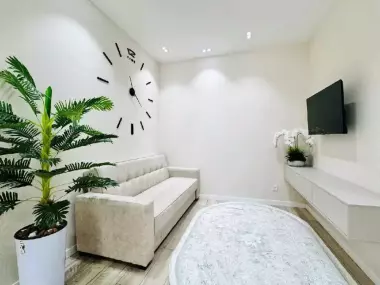 Продам 3х ком. с террасой на Махтумкули