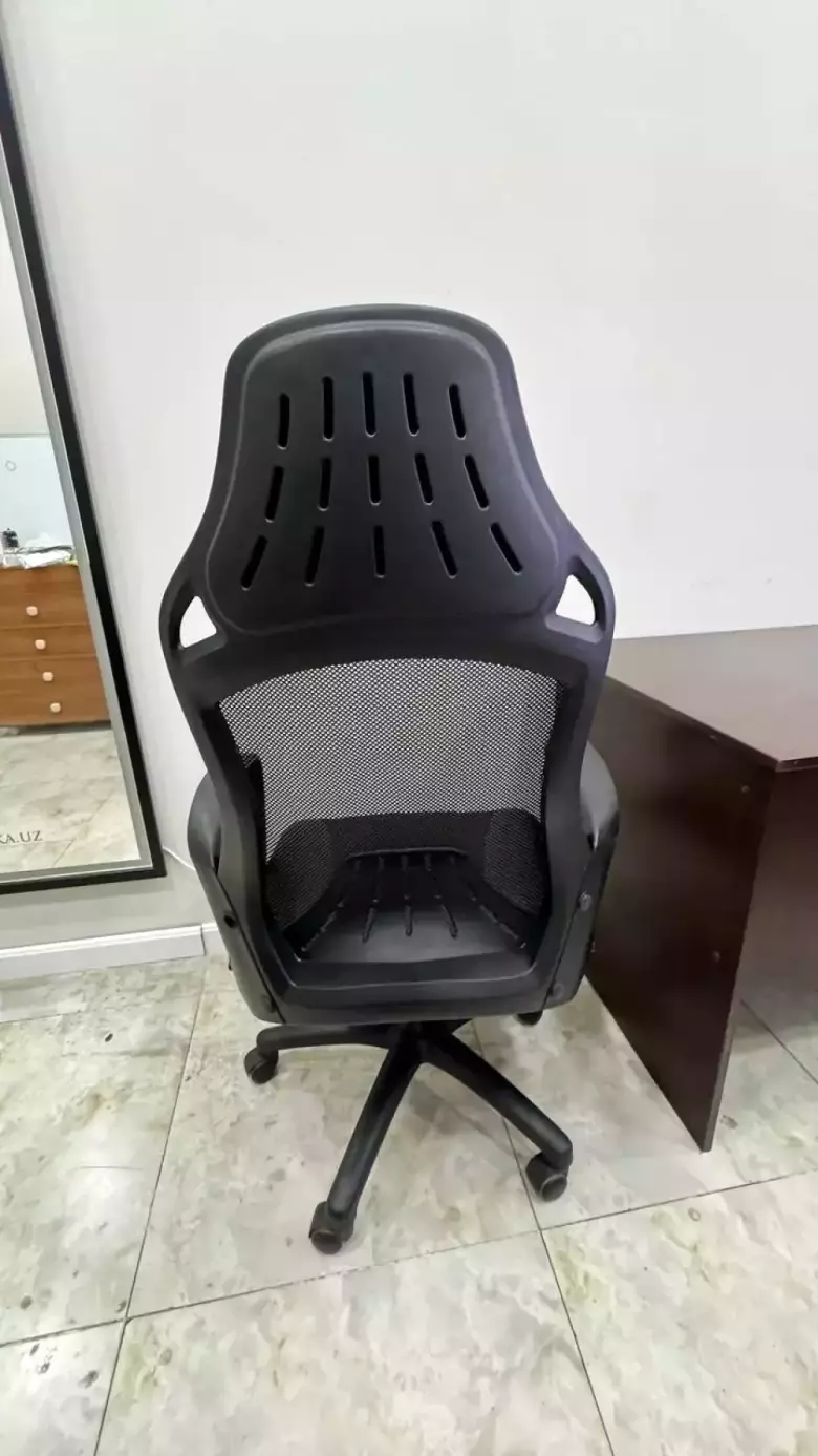 Офисное кресло — удобно, стильно и надёжно!