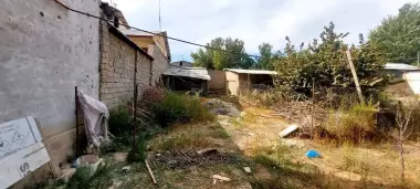 продам срочно участок 12 сотик 5.5 сотик + 3 сотик + 3.5 сотик захват 2 кадастр