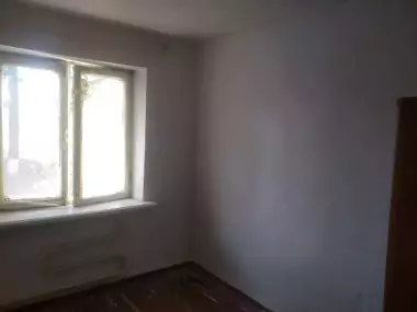 2 xonali uy sotiladi