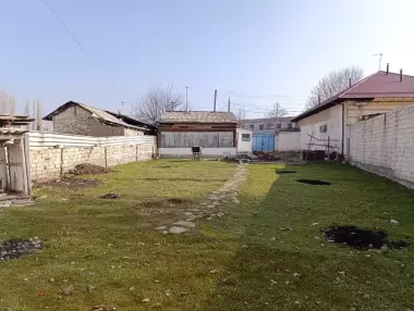 Продаётся участок 5,6 соток в Яшнабадском районе