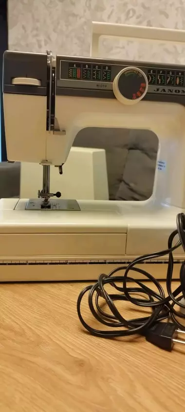 Швейная машина janome новая модель 392,производство Япония Токио.(не Китай)