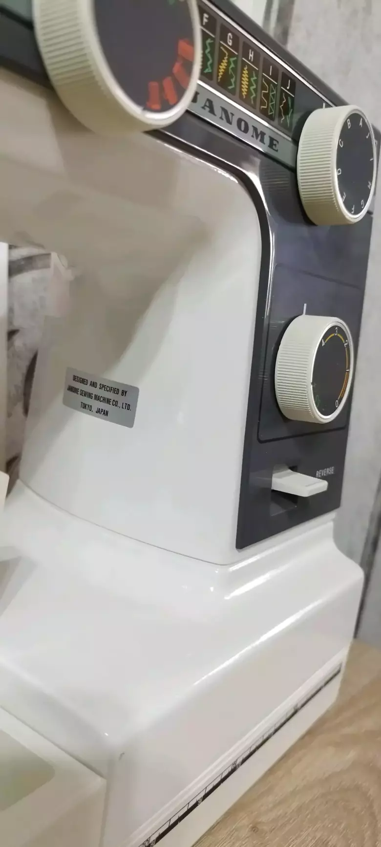 Швейная машина janome новая модель 392,производство Япония Токио.(не Китай)