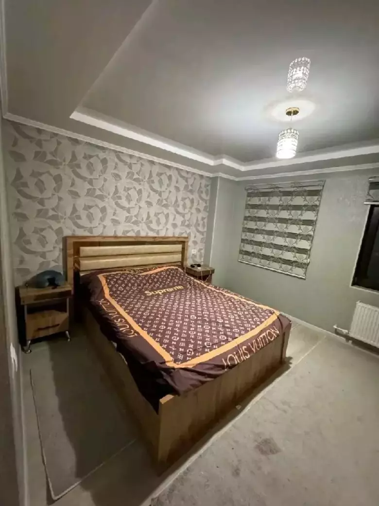 маленьким семьям и студенткам