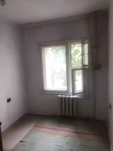 Продаётся квартира на 1 этаже с землёй и просторным балконом!