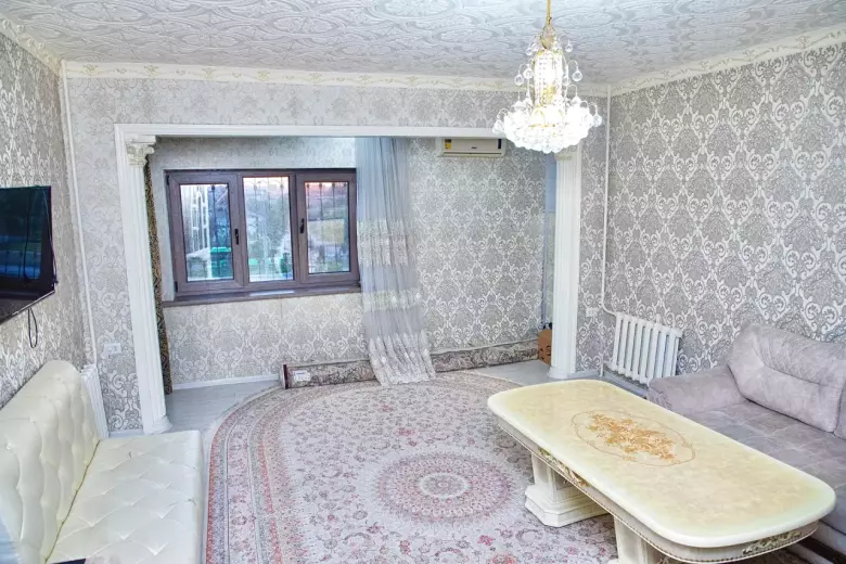 Юнусабад 14, 2-х комнатная своя. Yunusobod 14, 2 xona Mega planet, Ahmad Donish