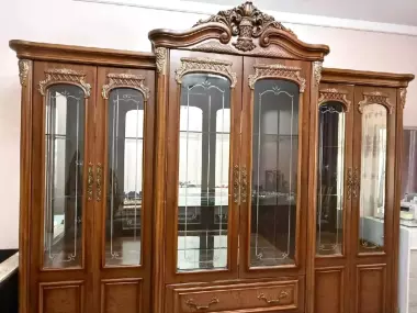Тяжёлая импортная витрина из Китая, классическая мебель для зала